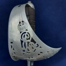 British Boer War Patent Solid Hilt Sword, Lt Claud DArcy Cayley, Middlesex Regt 15